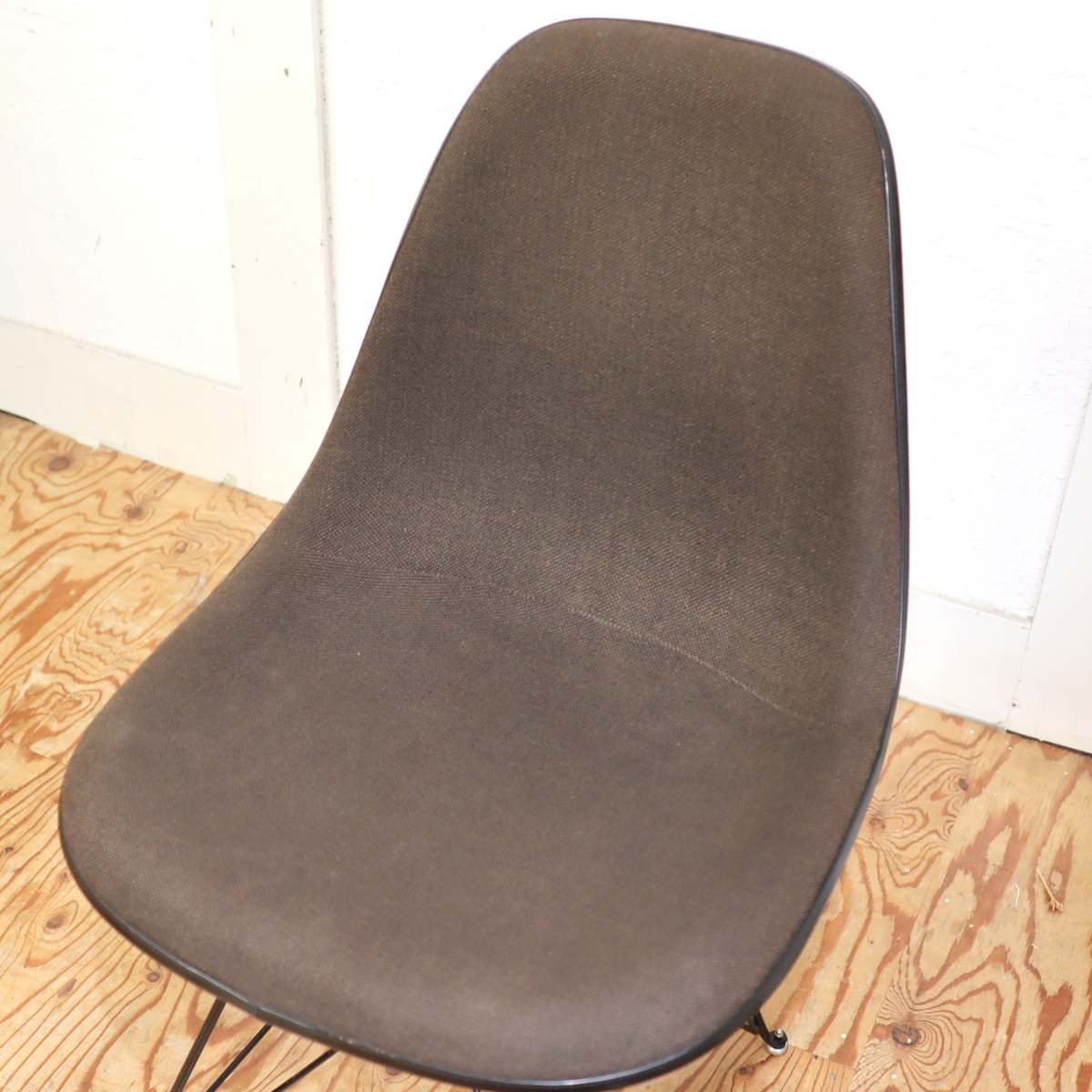 ハーマンミラー / Herman Miller サイドシェルチェア 【2】 チャールズ&レイ・イームズ エッフェルベース ヴィンテージ<i>動画</i>