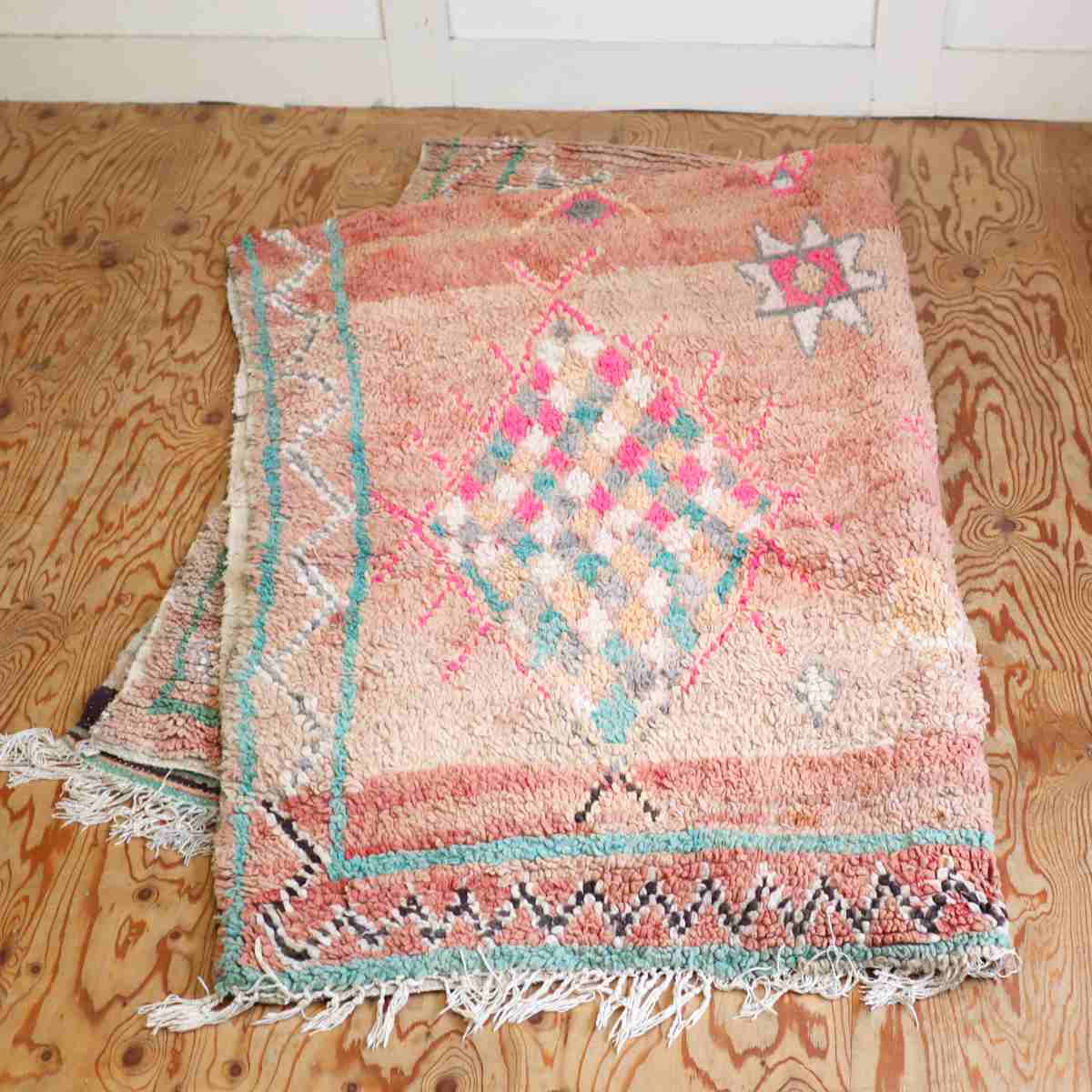 モロッコ / MAROC ボシャルウィット モロッカンラグ 中古