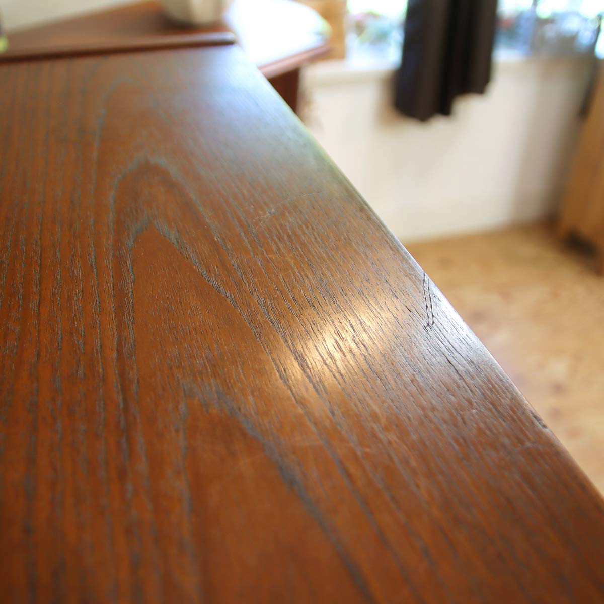 ミドルボード キャビネット 北欧 スウェーデン製 ヴィンテージ