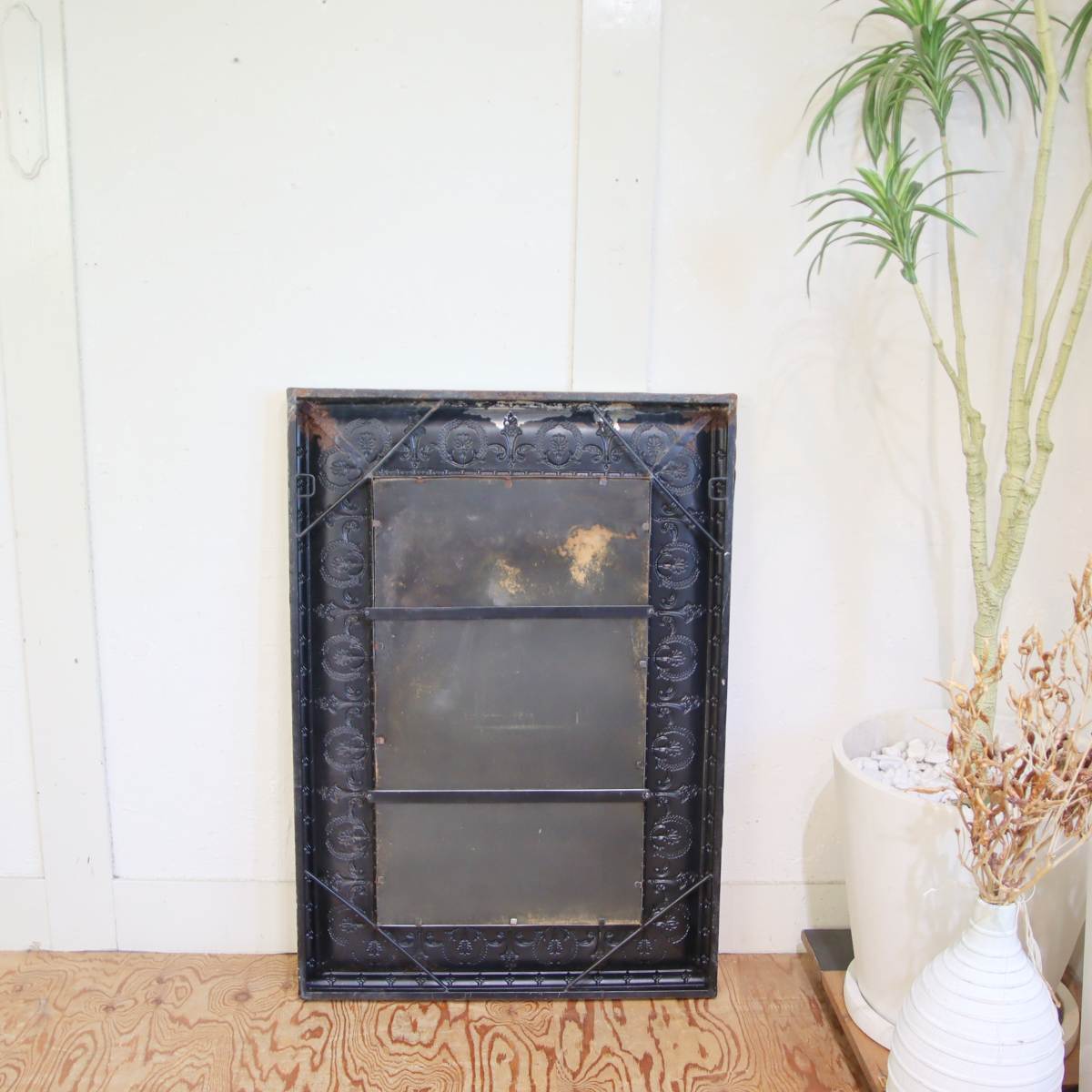 ウォールミラー シャビー アンティーク仕上げ 中古