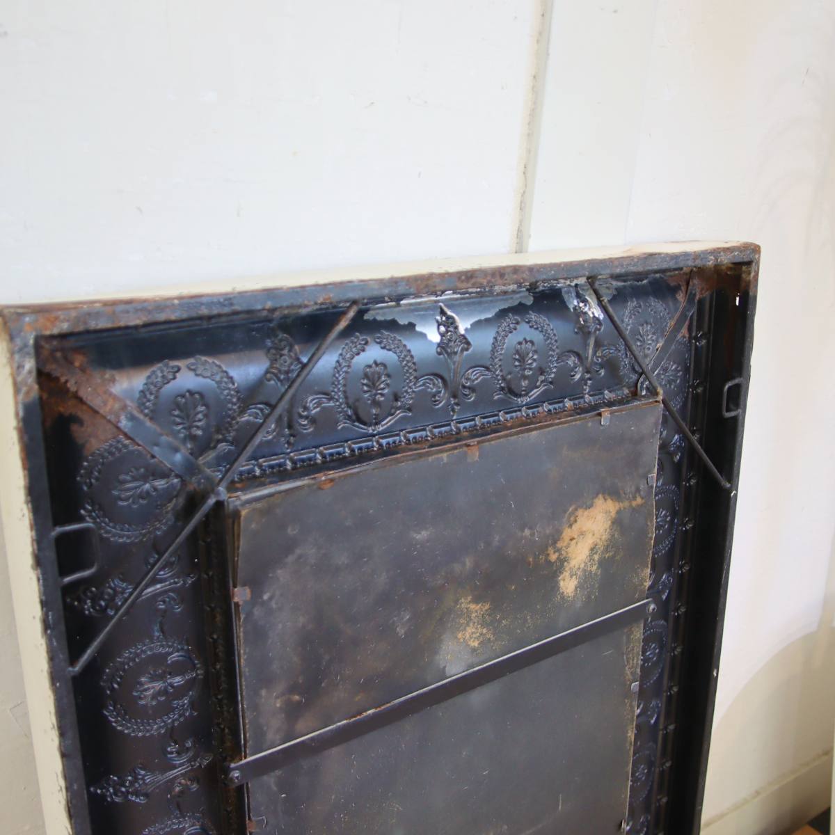 ウォールミラー シャビー アンティーク仕上げ 中古