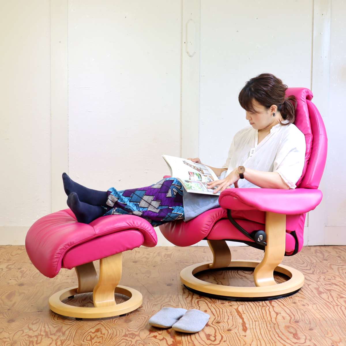 エコーネス / EKORNES ボイジャー ストレスレスチェア&オットマン ピンク 中古<i>動画</i>