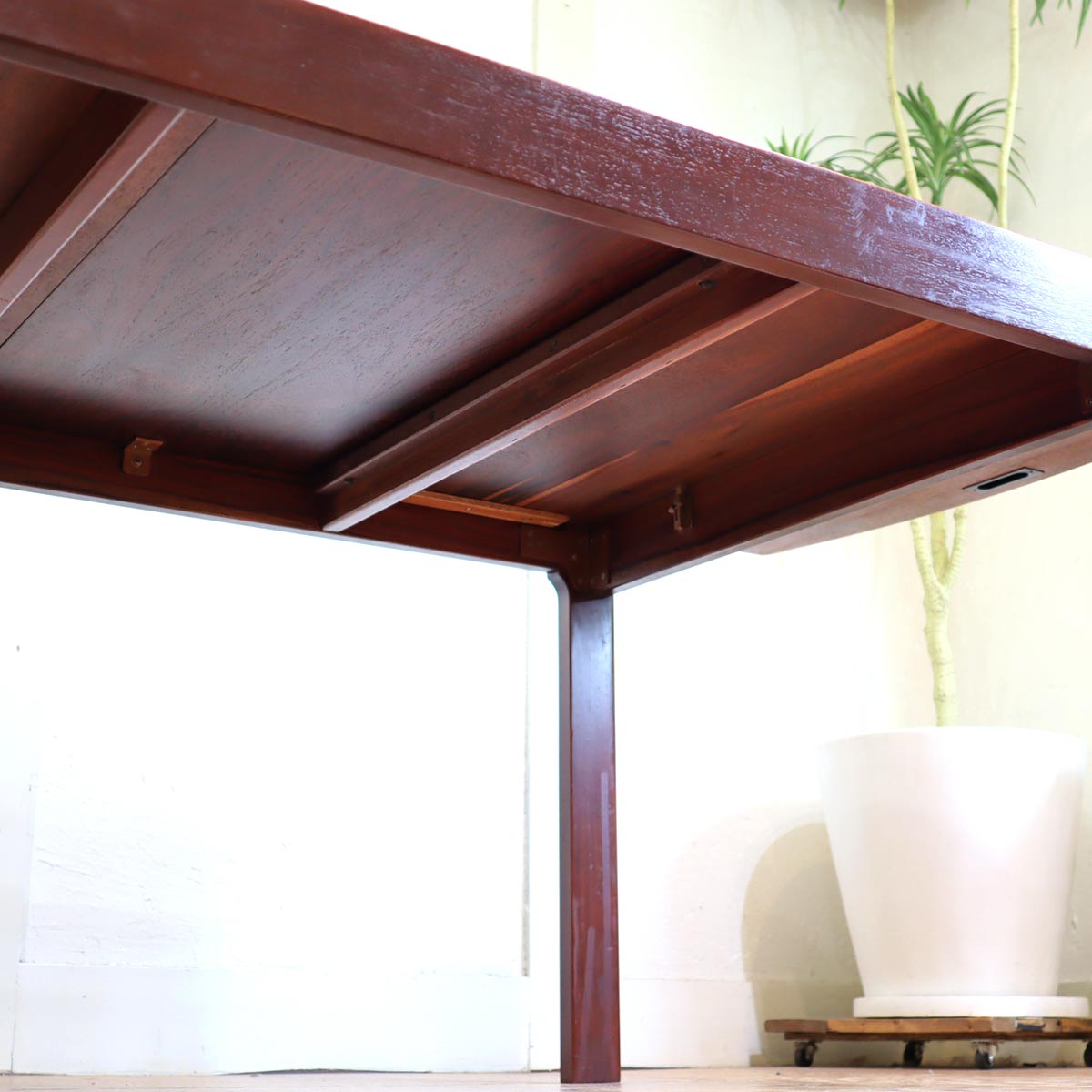 天童木工 / Tendo ブラジレイラ エクステンション ダイニングテーブル 伸長式 ブラジリアンローズウッド ヴィンテージ<i>動画</i>