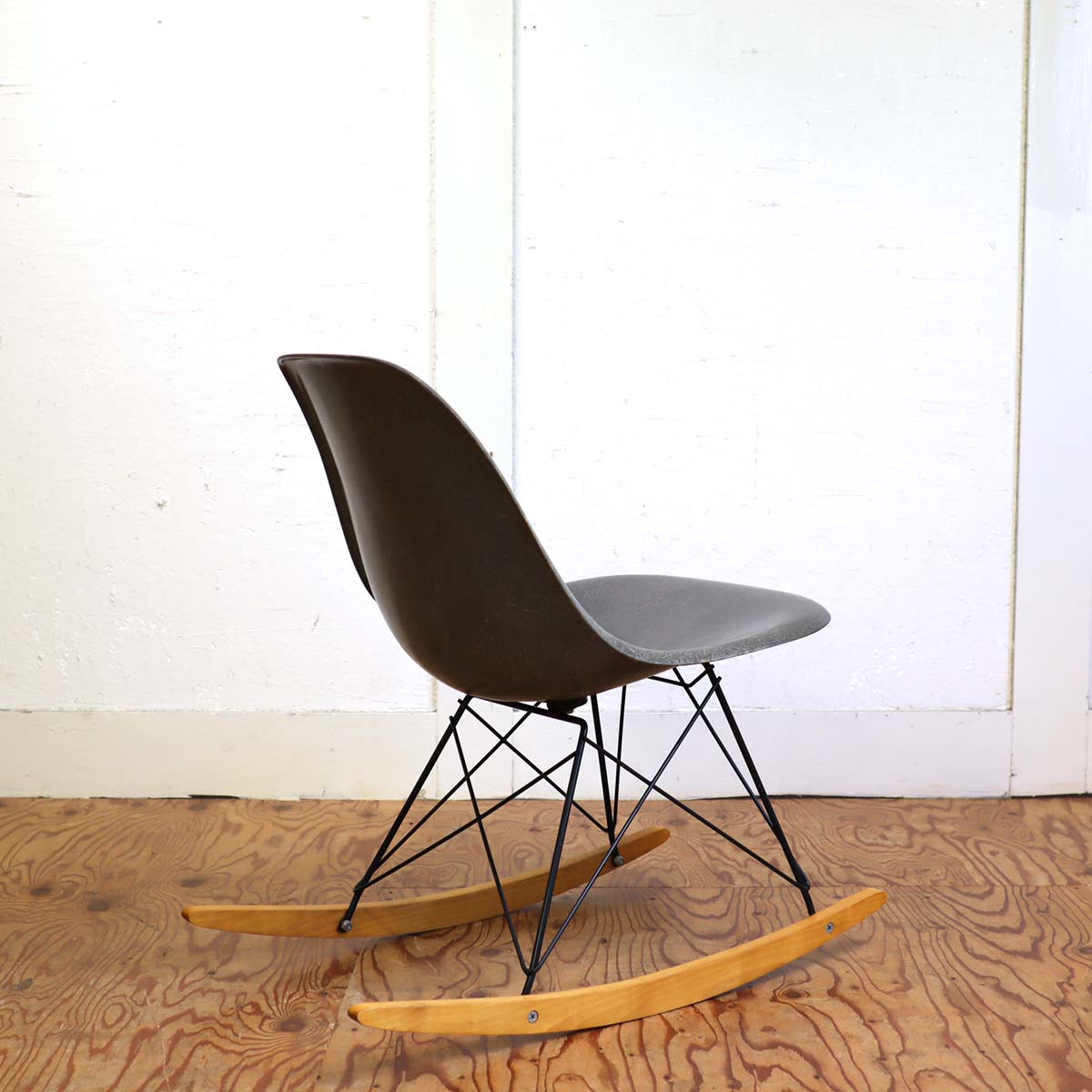 ハーマンミラー / Herman Miller サイドシェルチェア 2nd ロッカーベース チャールズ&レイ・イームズ  FRP ヴィンテージ