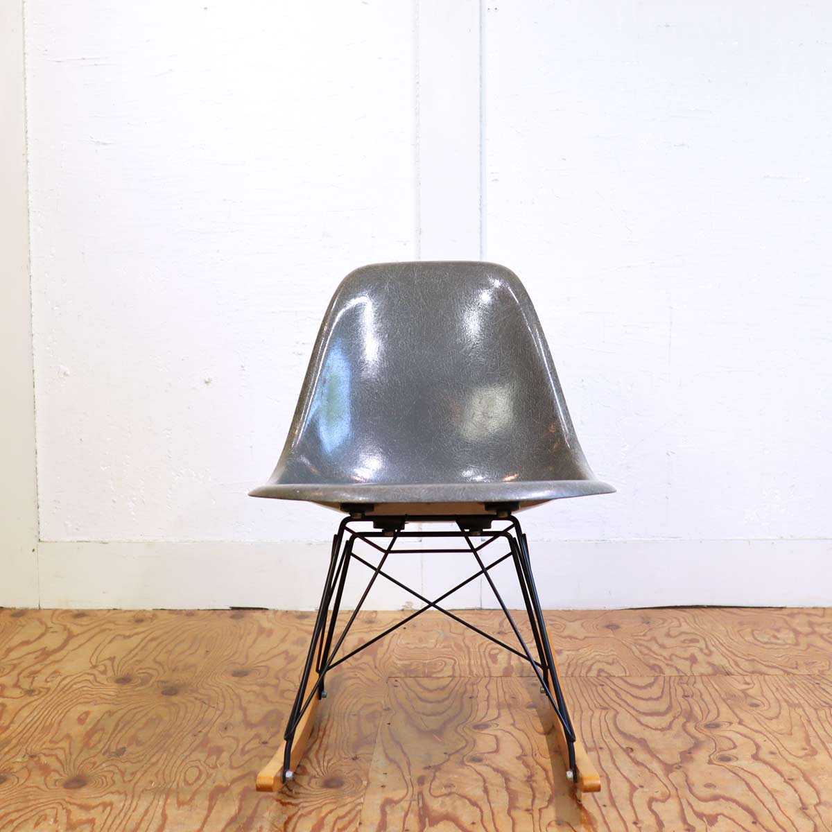 ハーマンミラー / Herman Miller サイドシェルチェア 2nd ロッカーベース チャールズ&レイ・イームズ  FRP ヴィンテージ