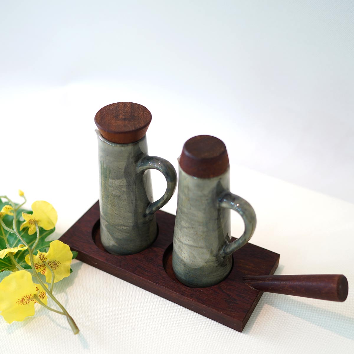 調味料入れ ビネガーボトル 醤油さし トレイ付き セット 古道具 ヴィンテージ