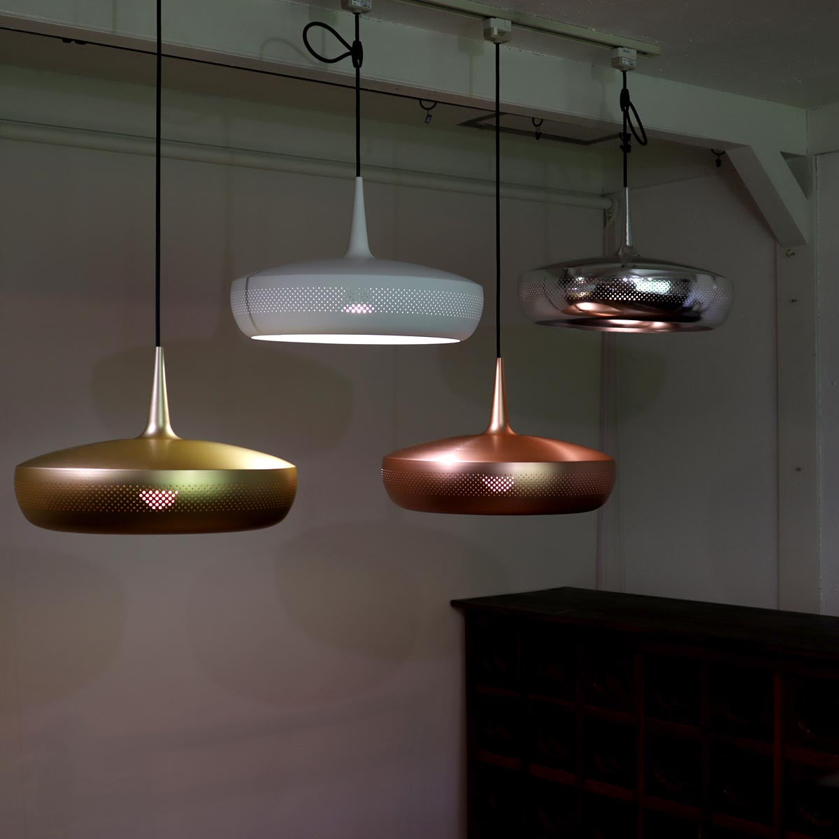 ウメイ / UMAGE クラヴァダイン / Clava Dine ペンダントライト 1灯【1】 ホワイト / matt white 照明 北欧デンマーク 中古