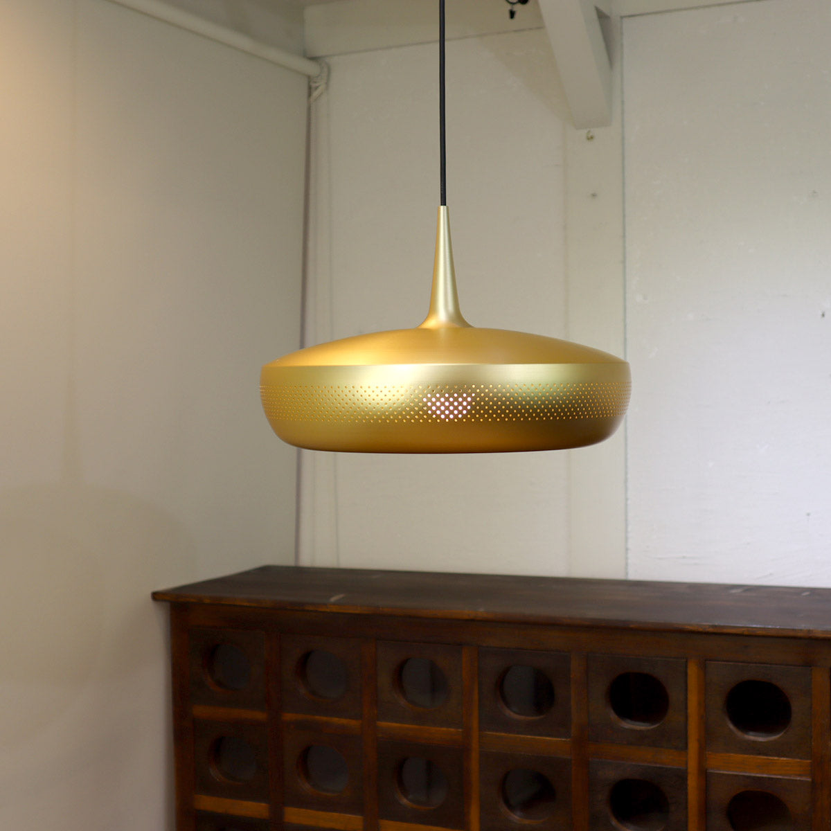 ウメイ / UMAGE クラヴァダイン / Clava Dine ペンダントライト 1灯【3】 ゴールド / brushed brass 照明 北欧デンマーク 中古