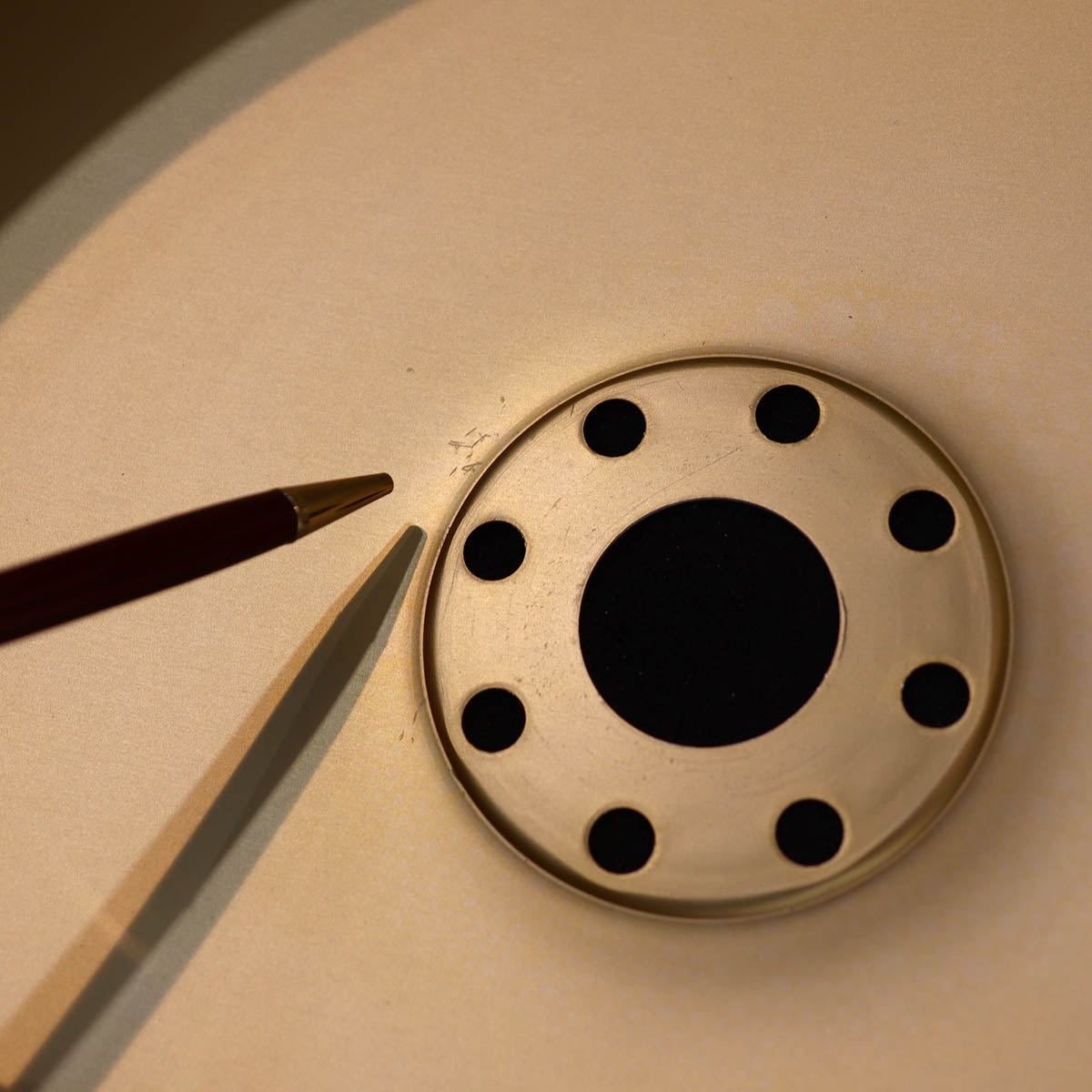 ウメイ / UMAGE クラヴァダイン / Clava Dine ペンダントライト 1灯【3】 ゴールド / brushed brass 照明 北欧デンマーク 中古