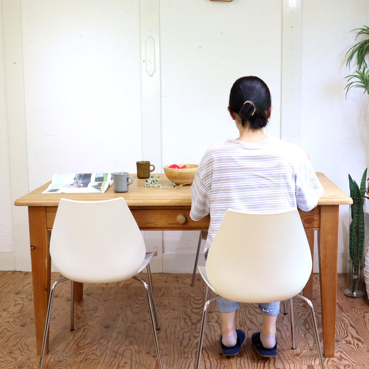 パイン材 ダイニングテーブル 作業台 4人掛け ヴィンテージ