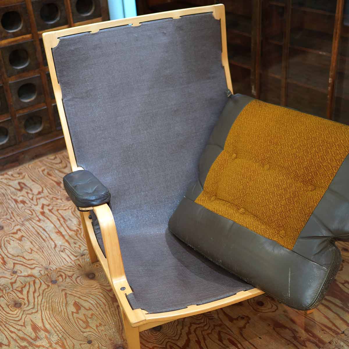 DUX社  イージーチェア 1人掛けソファ アームチェア ブルーノ・マットソン 本革 北欧 ヴィンテージ