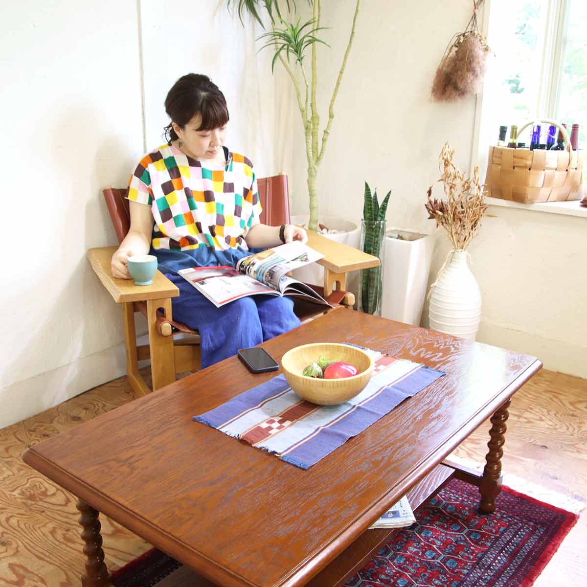 ツイストレッグ ローテーブル センターテーブル 英国アンティーク