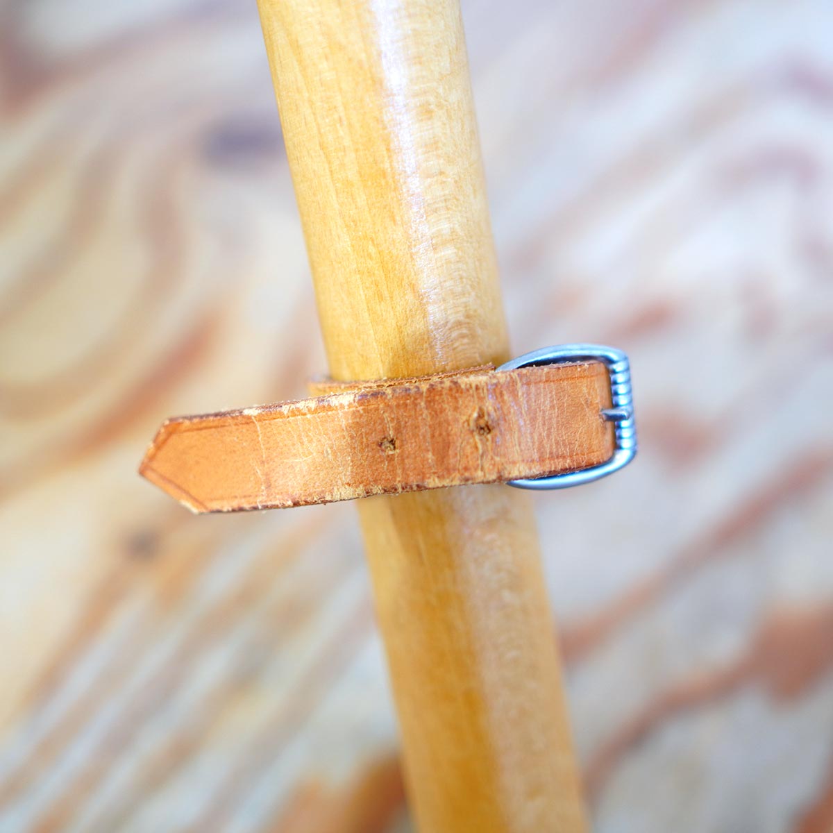 ハンティングチェア スツール 本革 アウトドア キャンプ 中古