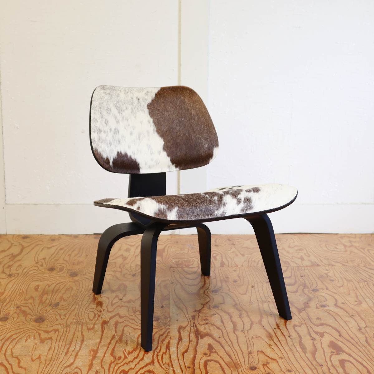 ヴィトラ  /  Vitra ラウンジチェアウッド  LCW チャールズ&レイ・イームズ   中古