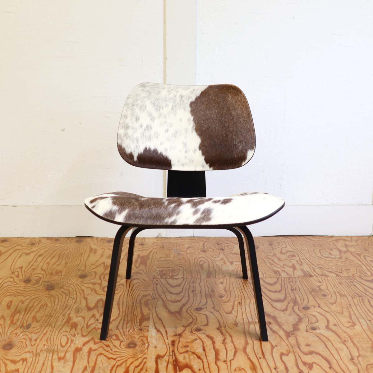 ヴィトラ / Vitra ラウンジチェアウッド LCW チャールズ&レイ・イームズ 中古