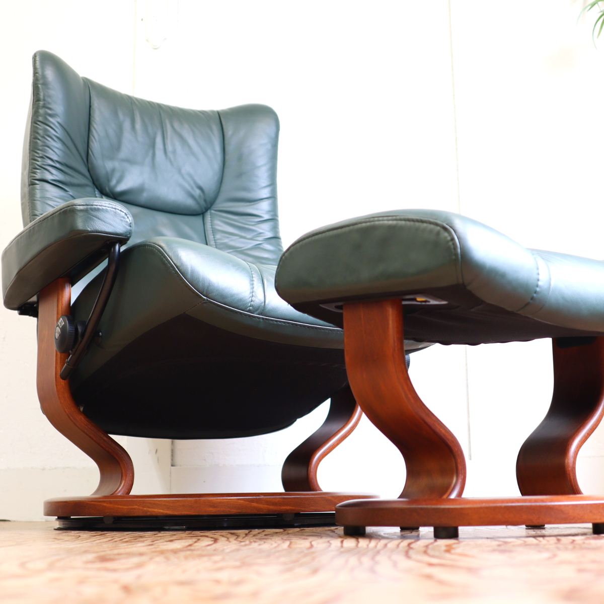 エコーネス / EKORNES ストレスレスチェア Wing Lサイズ オットマン付 本革張り グリーン 中古