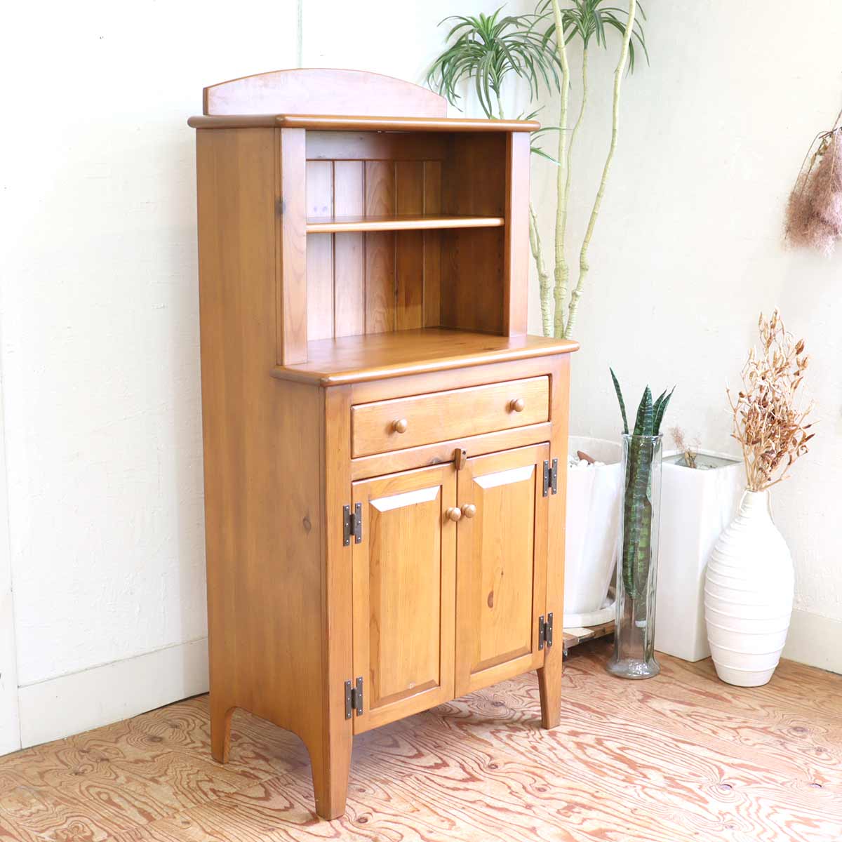アンファン / enfant 飾り棚 カップボード キャビネット パイン材  