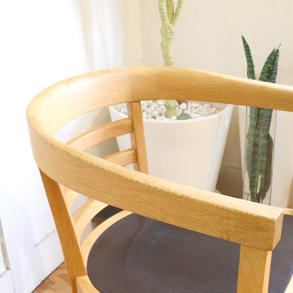 ランバート / LAMBERT ジュリウス アームチェア ダイニングチェア レザークッション付き ドイツ製 【1】 中古