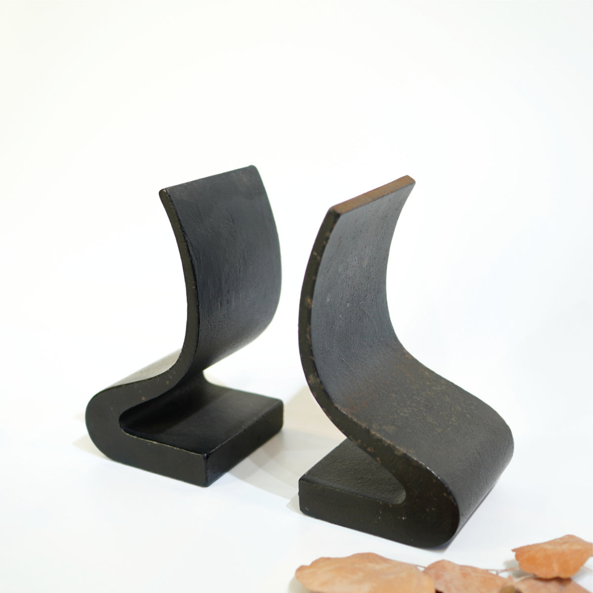 小笠原鋳造所 ブックエンド F型 2個セット 南部鉄器 小笠原陸兆 中古