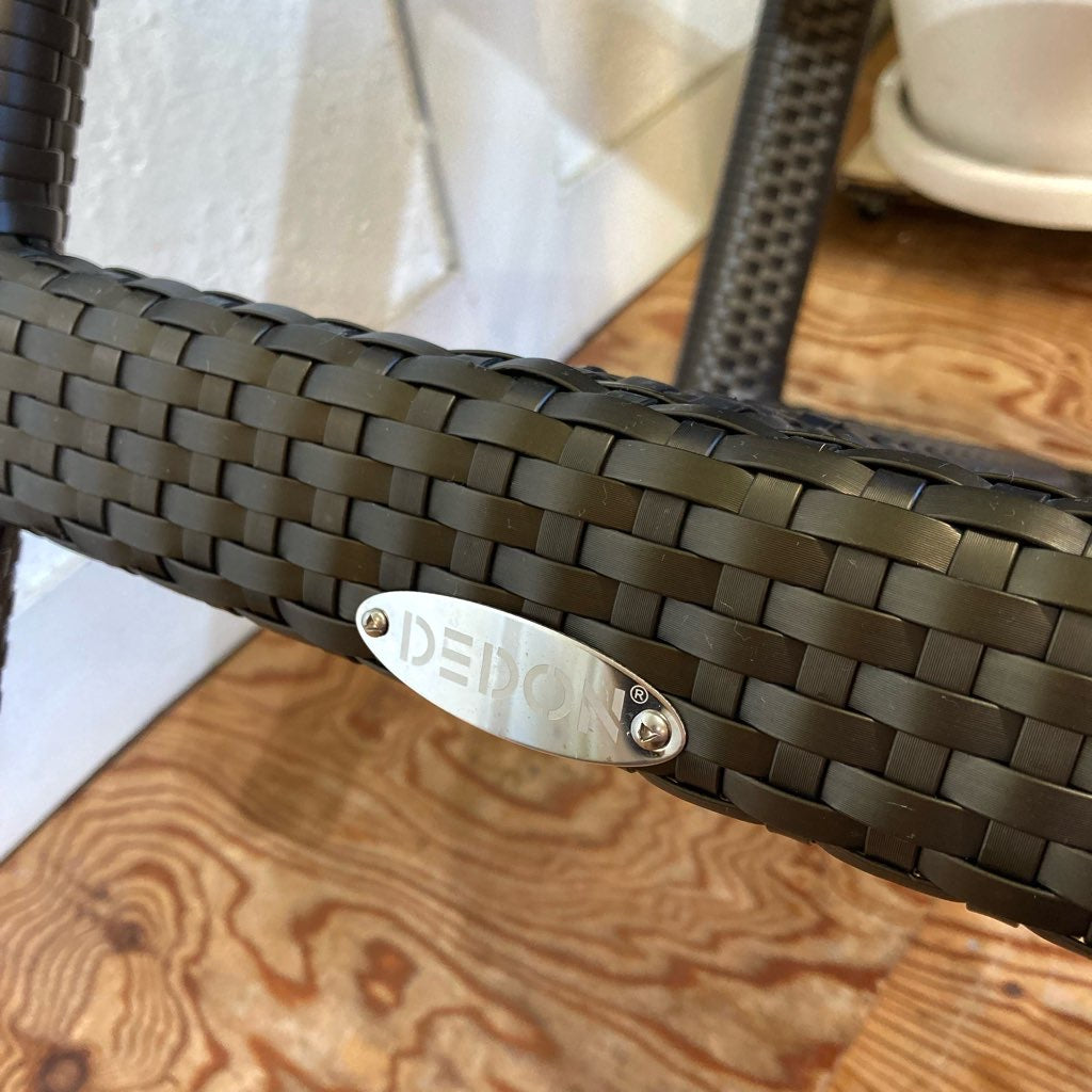 デドン / DEDON スツール サイドテーブル  ラタン編み 展示品