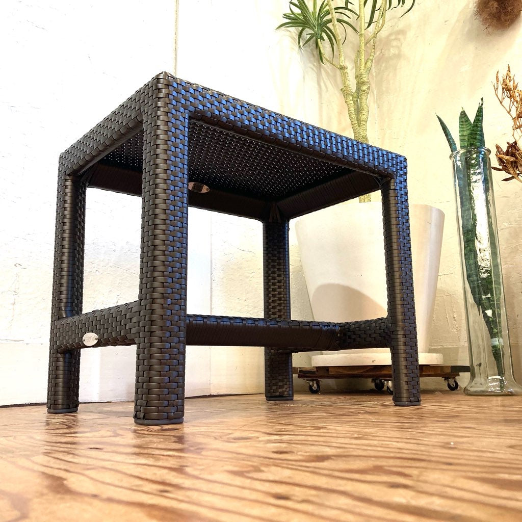 デドン / DEDON スツール サイドテーブル  ラタン編み 展示品