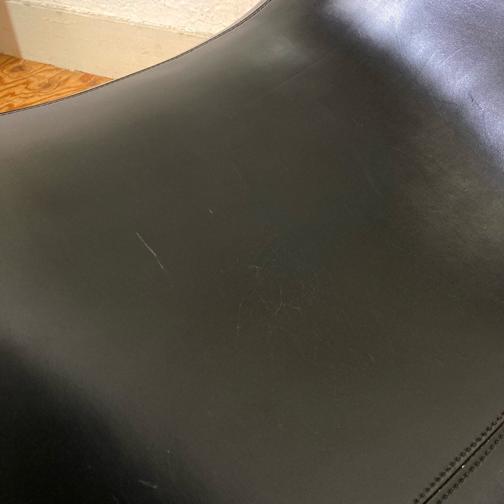 ビー&ビー イタリア / B&B Italia マート / Mart ラウンジチェア ブラック 本革 リクライニング 展示品