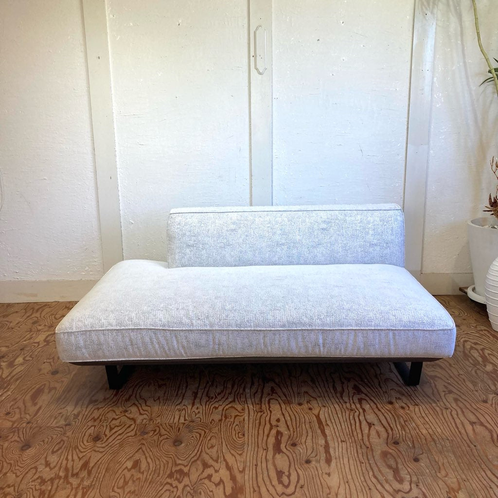 フクラ / HUKLA カストール / KASTOR アームレスソファ 2人掛けソファ 展示品