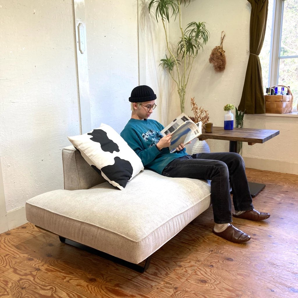 フクラ / HUKLA カストール / KASTOR アームレスソファ 2人掛けソファ 展示品