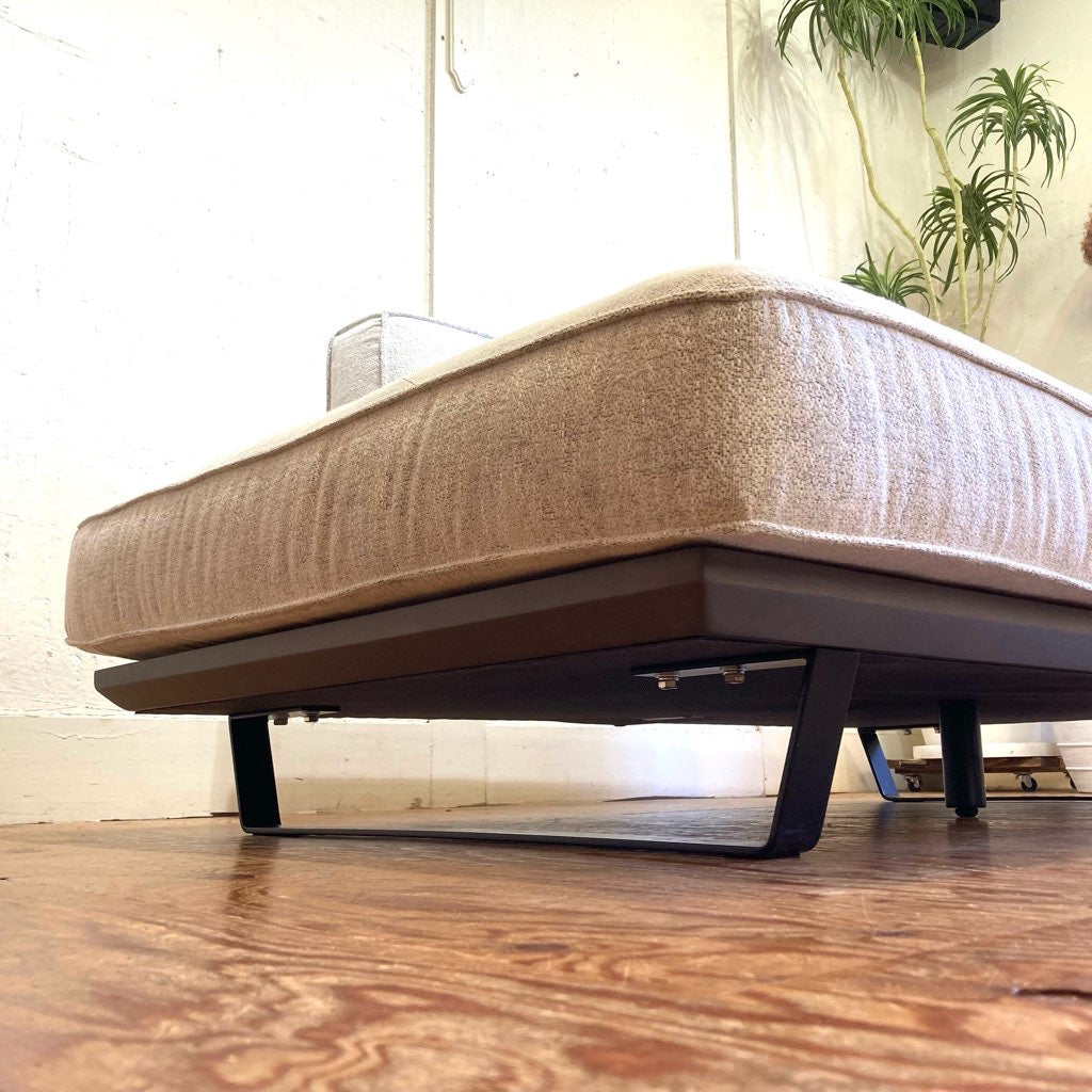 フクラ / HUKLA カストール / KASTOR アームレスソファ 2人掛けソファ 展示品