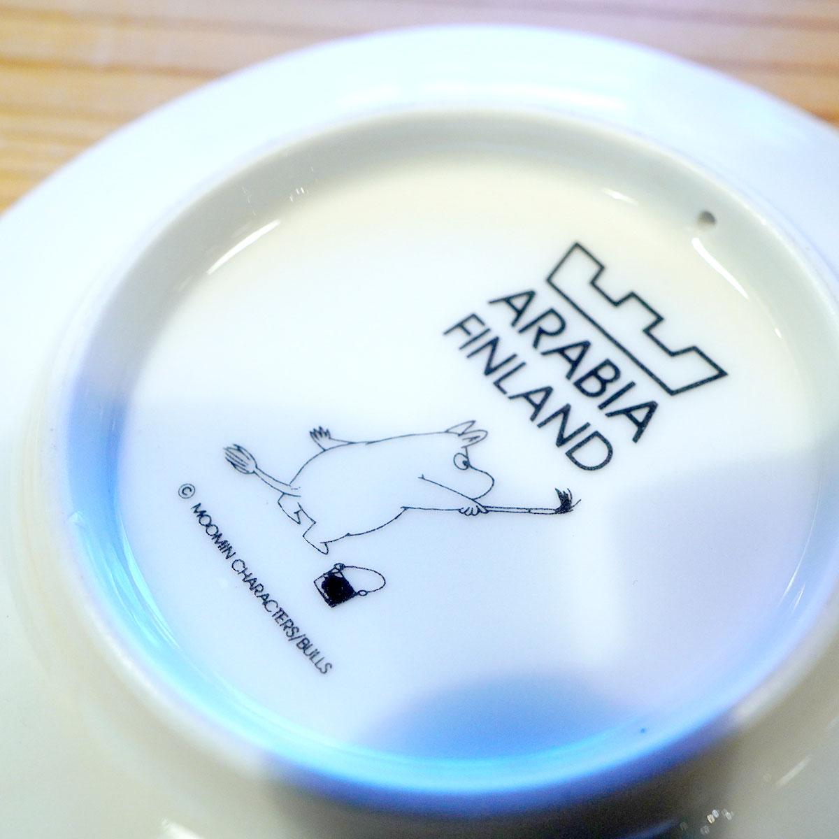 アラビア / ARABIA ムーミン ウォールプレート 真冬のムーミンランド / Moominland Midwinter ムーミン谷の冬 旧ロゴ 希少 中古