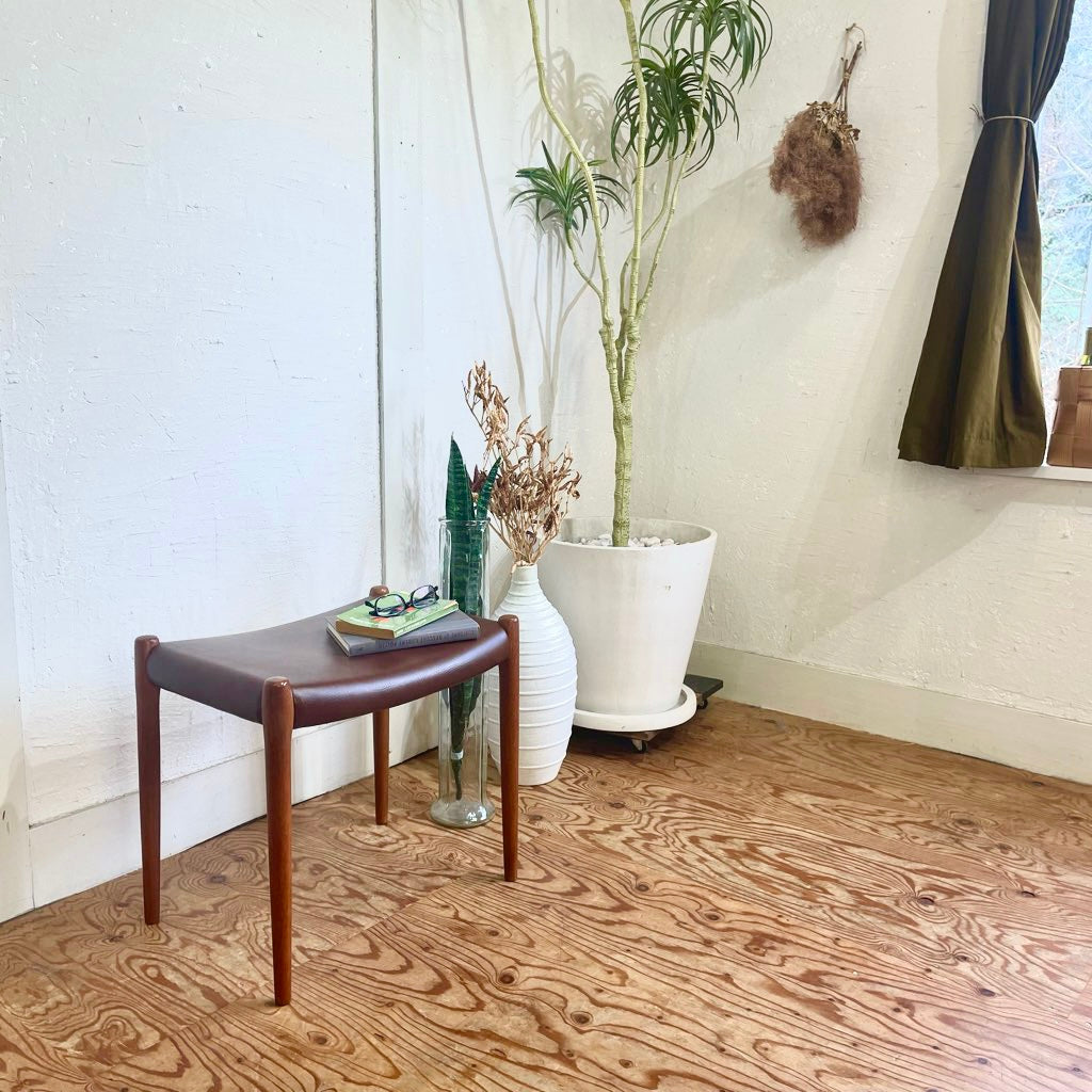 J.L.モラー / J.L.Moller スツール チェア チーク ニールス・O・モラ― 中古 北欧デンマーク