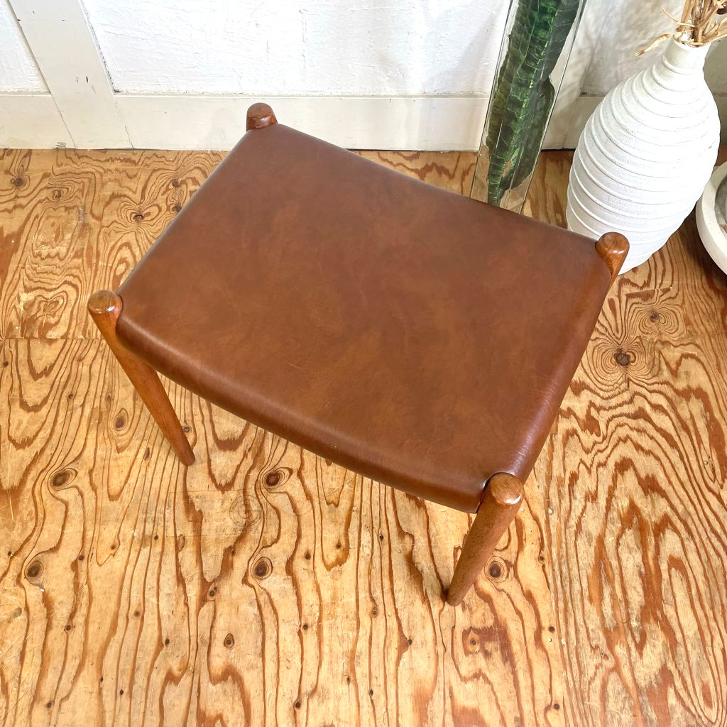 J.L.モラー / J.L.Moller スツール チェア チーク ニールス・O・モラ― 中古 北欧デンマーク