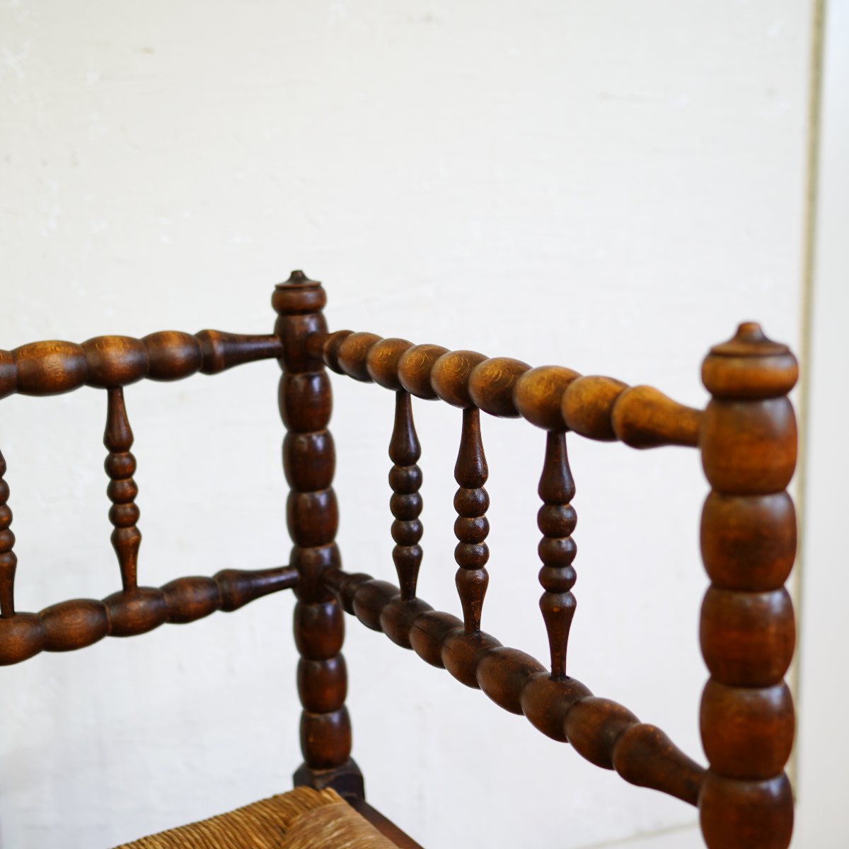 英国アンティーク コーナーチェア ボビンフレーム ラッシ張り