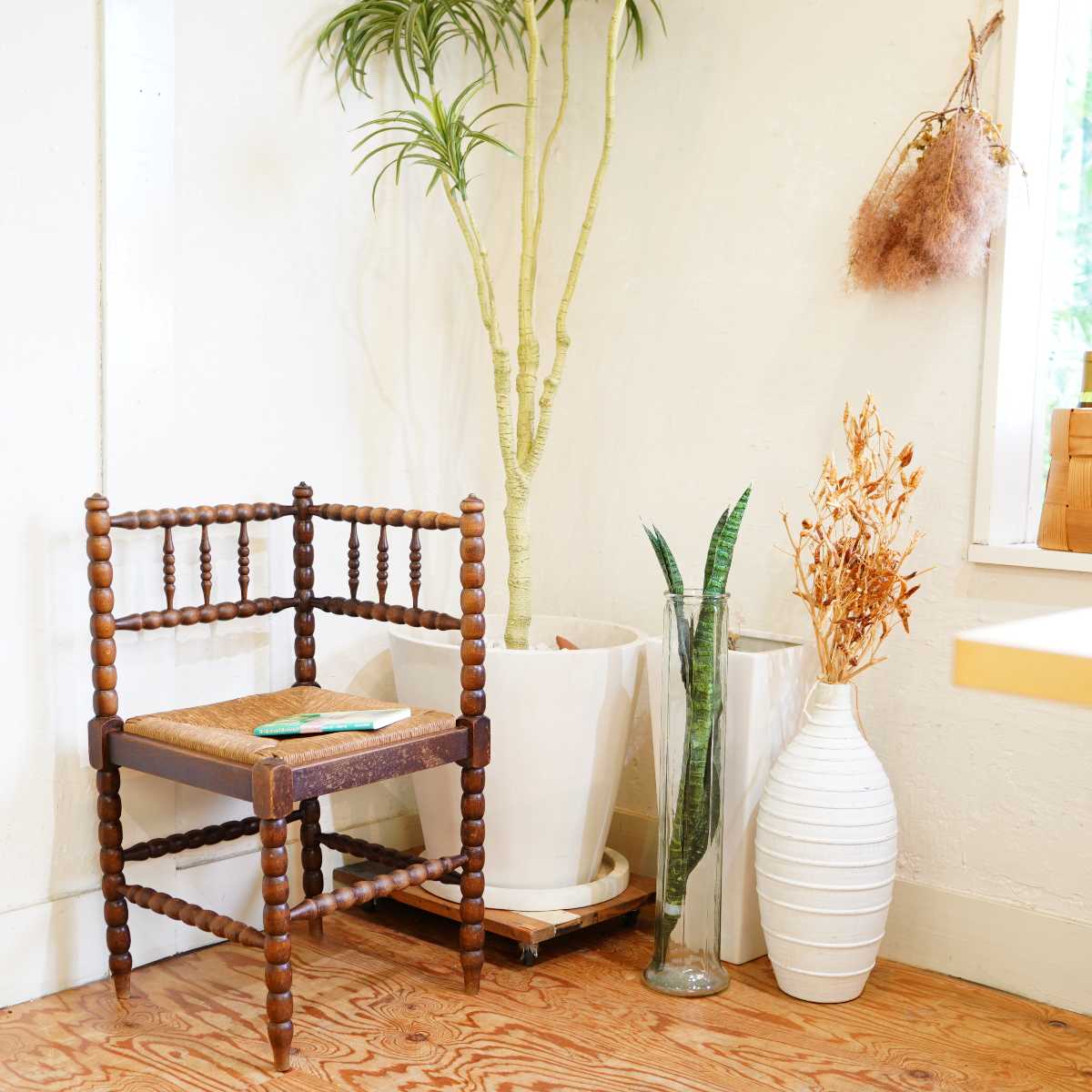 英国アンティーク コーナーチェア ボビンフレーム ラッシ張り