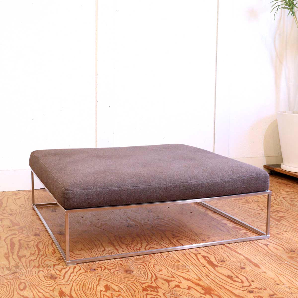 カッシーナ・イクスシー /  Cassina ixc.  イル / ILE オットマン スツール 中古
