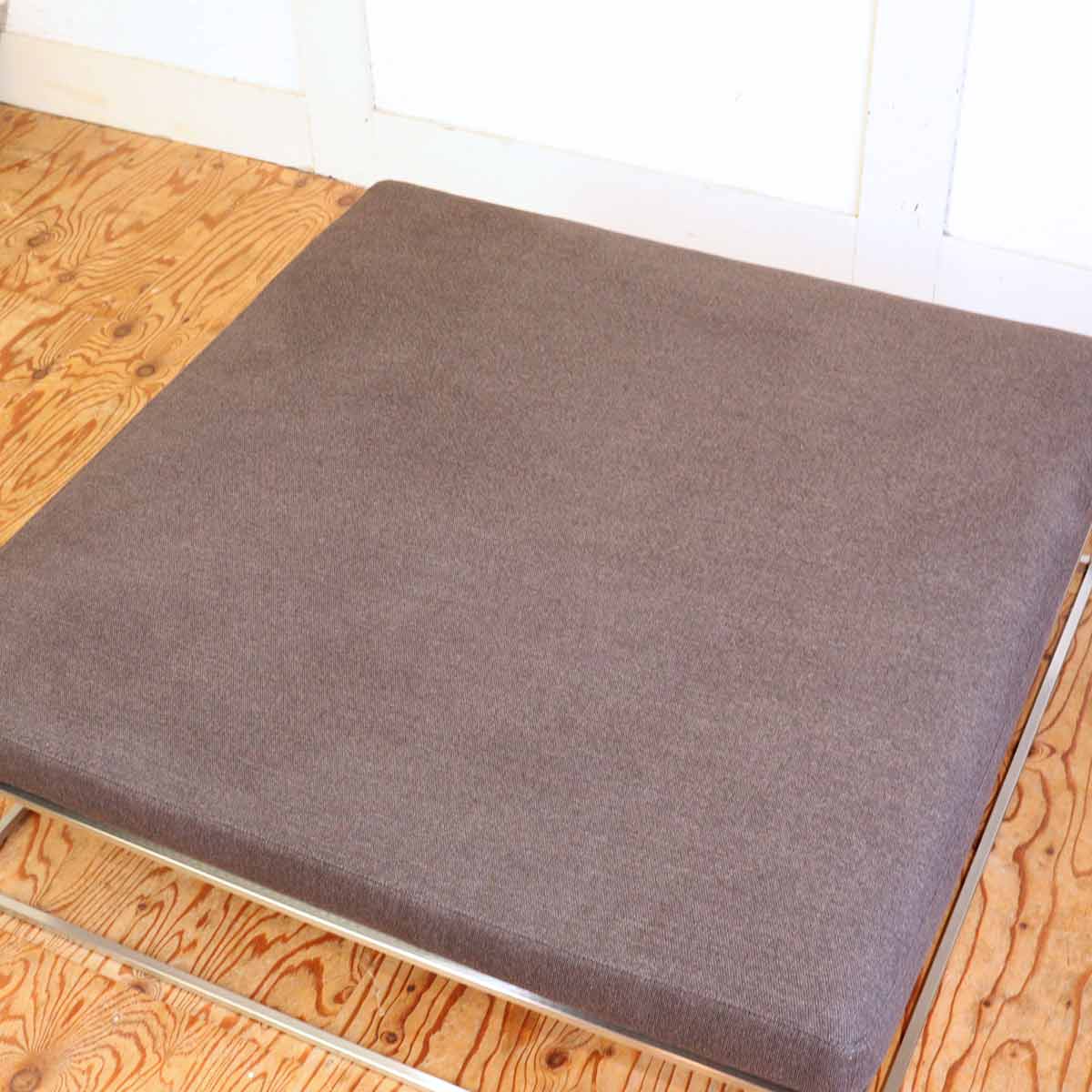 カッシーナ・イクスシー /  Cassina ixc.  イル / ILE オットマン スツール 中古