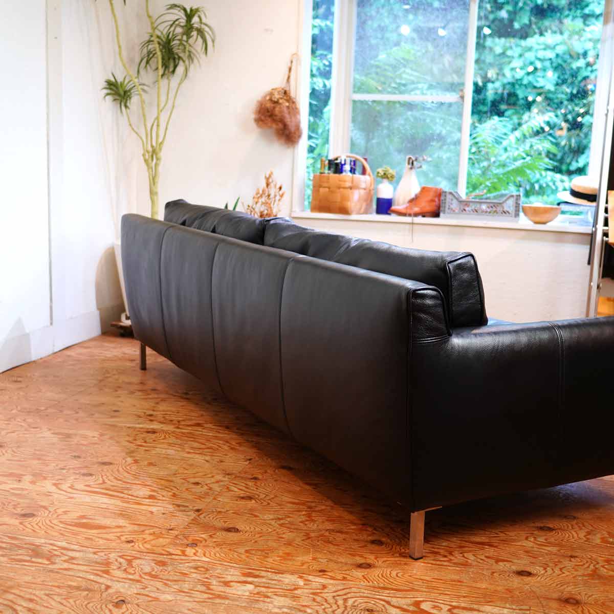 アイラーセン / eilersen ストリームラインソファ トリプルソファ 3人掛け 本革 ブラック ACTUS 中古