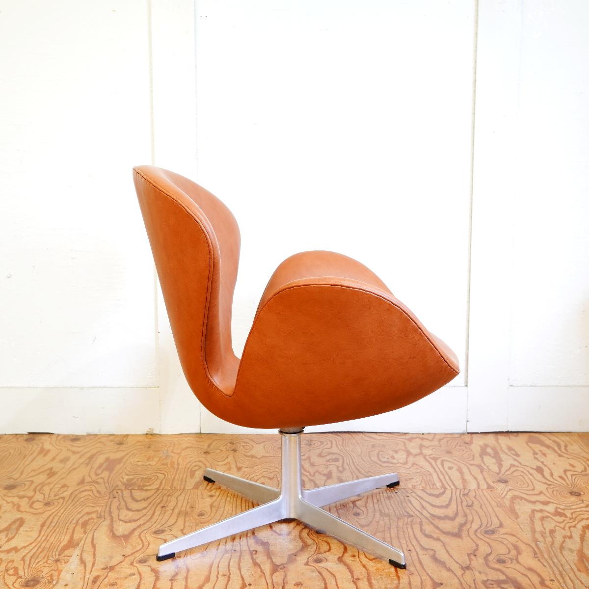 フリッツ・ハンセン / FRITZ HANSEN スワンチェア / SWAN 【2】本革 ブラウンレザー アルネ・ヤコブセン 張替え済 ヴィンテージ