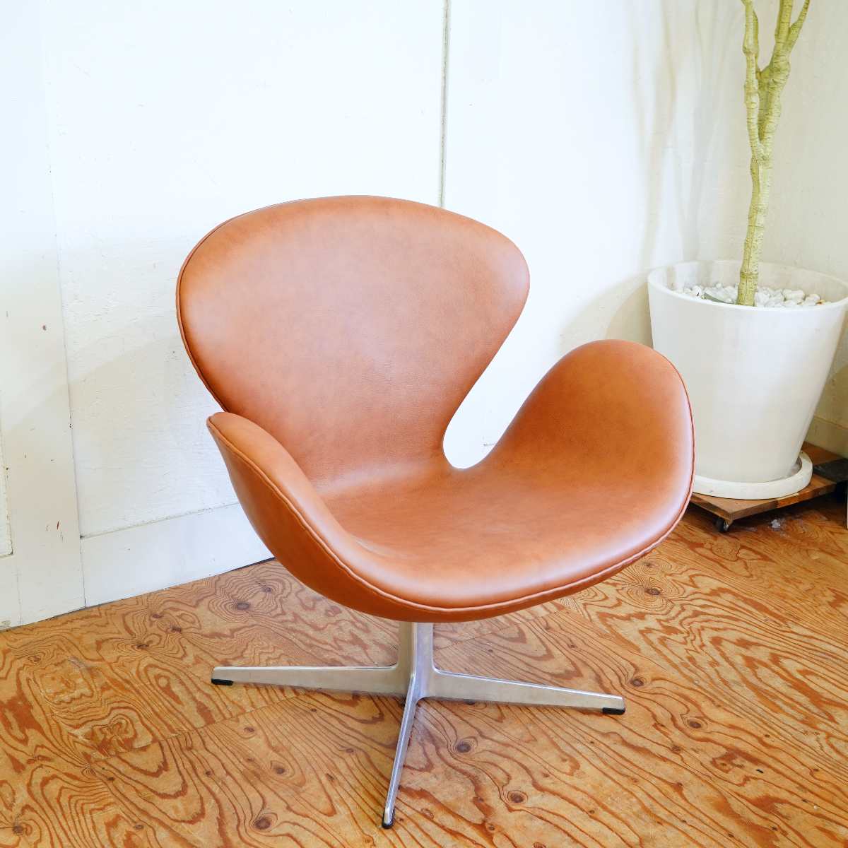 フリッツ・ハンセン / FRITZ HANSEN スワンチェア / SWAN 【1】本革 ブラウンレザー アルネ・ヤコブセン 張替え済 ヴィンテージ