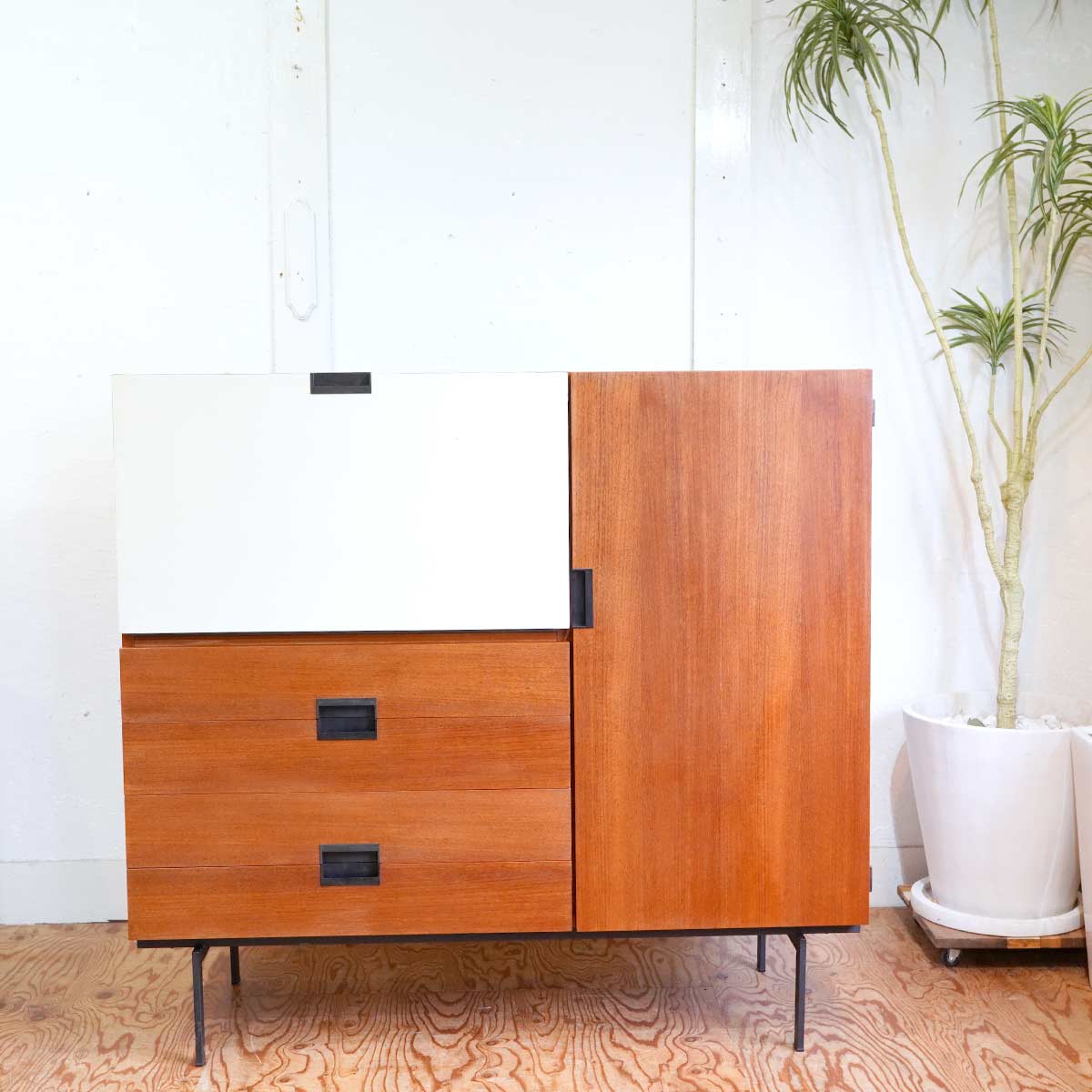 ケース・ブラークマン / Cees Braakman UMS-Pastoe ジャパニーズ・シリーズ CU01 キャビネット ヴィンテージ