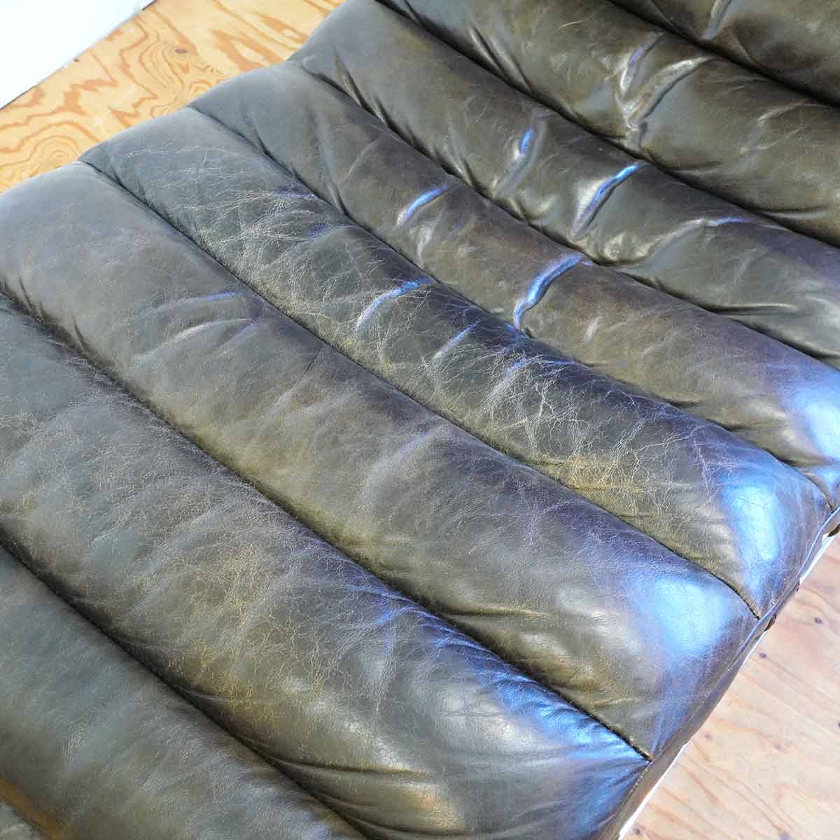 ハロ / HALO ビルバオ / BILBAO デイベッド 本革 中古