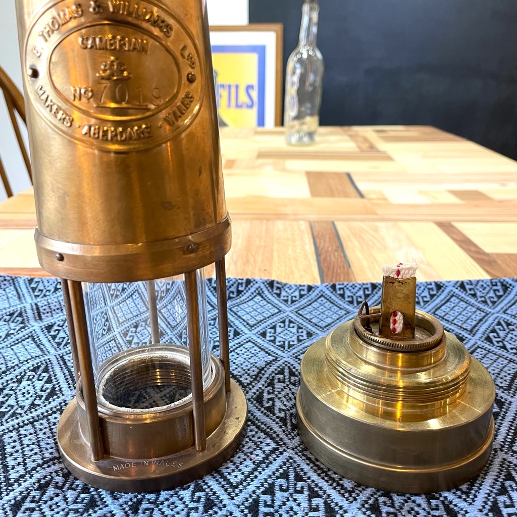 トーマス&ウィリアムズ カンブリアランタン オイルランプ アンティークランプ イギリス製ランタン 中古 ヴィンテージ