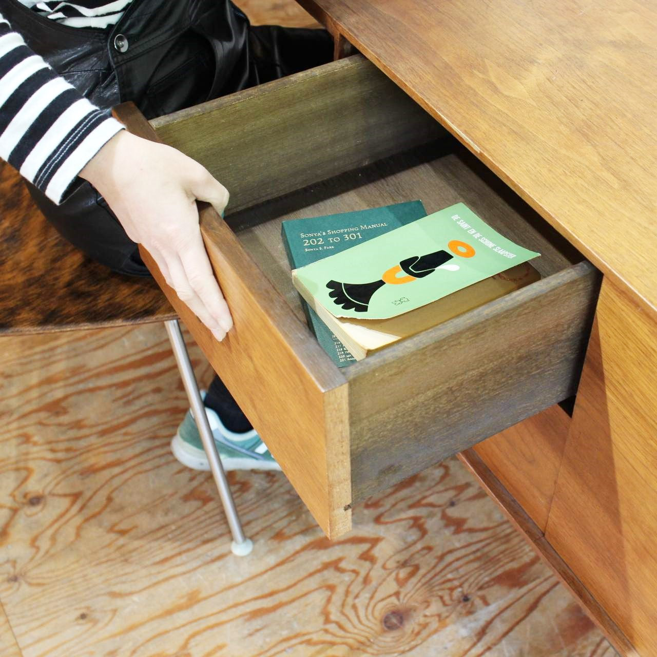 ヴィンテージデスク