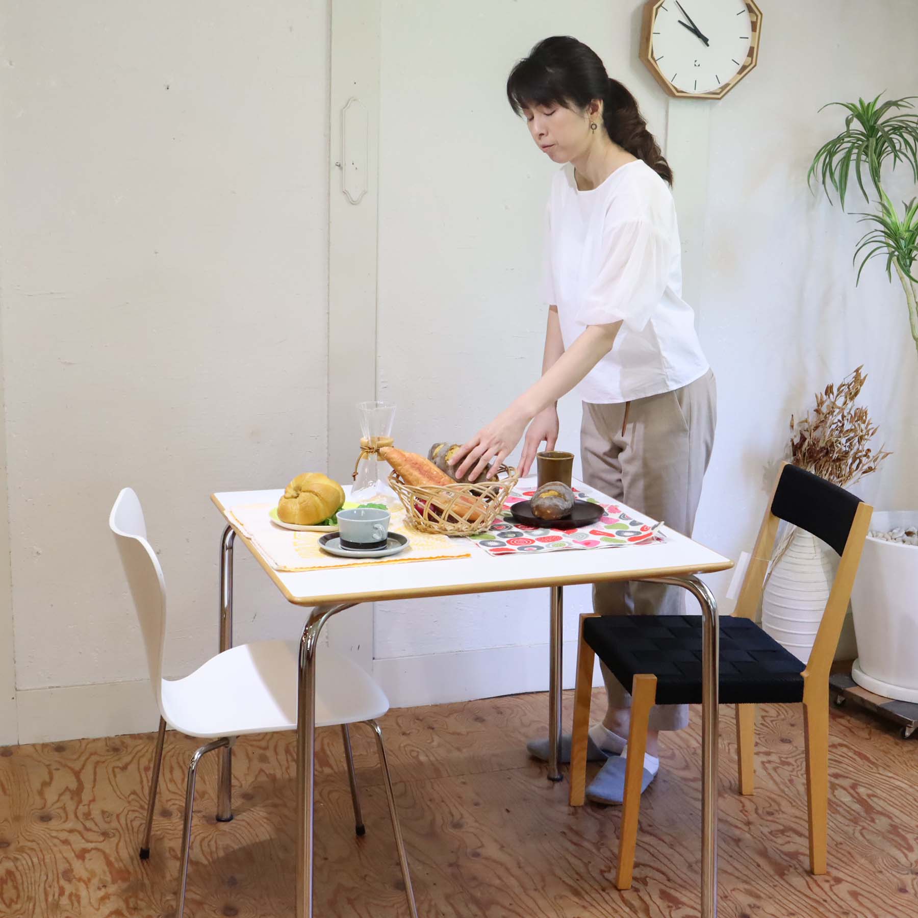 MAUI マウイスクエア80テーブル