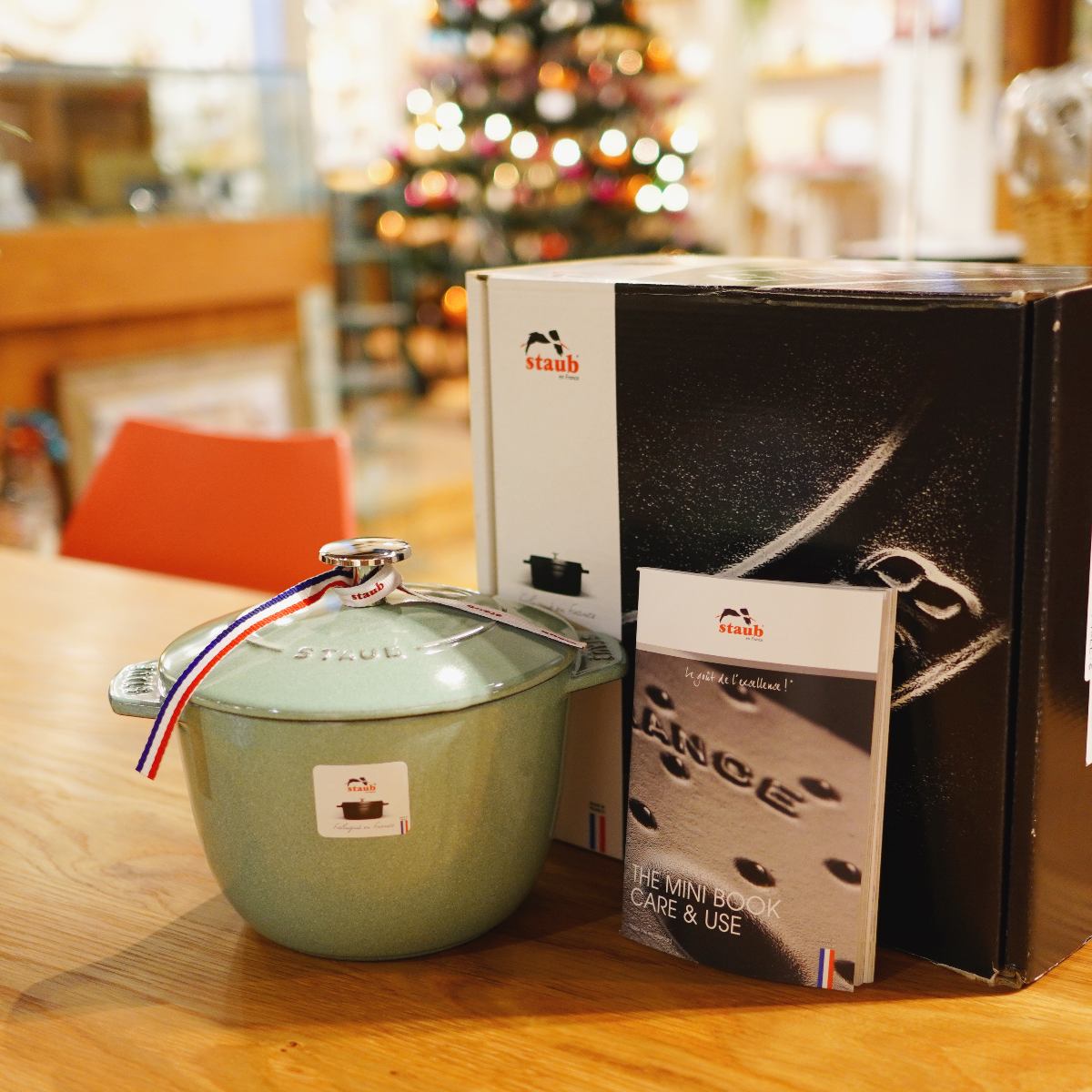 ストウブ / STAUB ラ ココットde GOHAN 鋳物ホーロー鍋 M 16cm セージグリーン 未使用