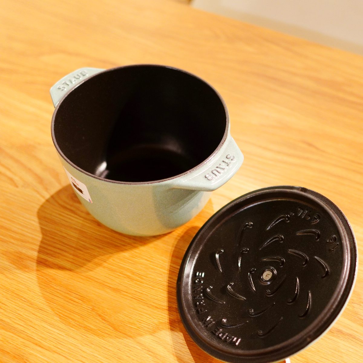ストウブ / STAUB ラ ココットde GOHAN 鋳物ホーロー鍋 M 16cm セージグリーン 未使用
