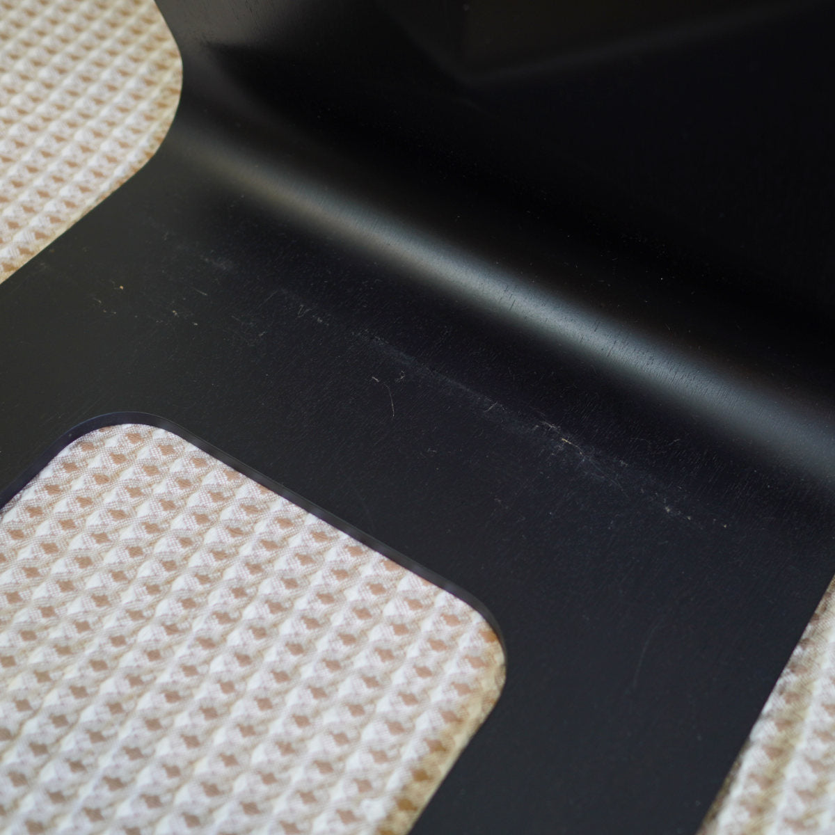 Tendo / 天童木工 座椅子 T-5812MR-BX 2脚セット 【1】中古