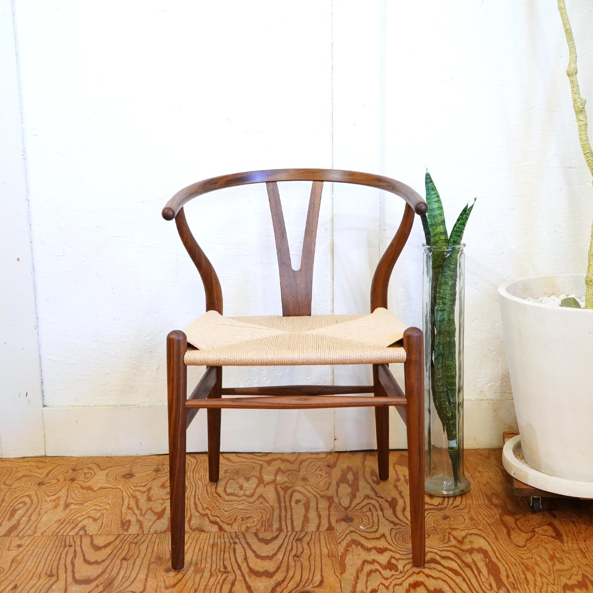 カール・ハンセン&サン / Carl Hansen & Søn Yチェア CH24 ハンス J. ウェグナー ウォールナット 【13】 中古 展示品