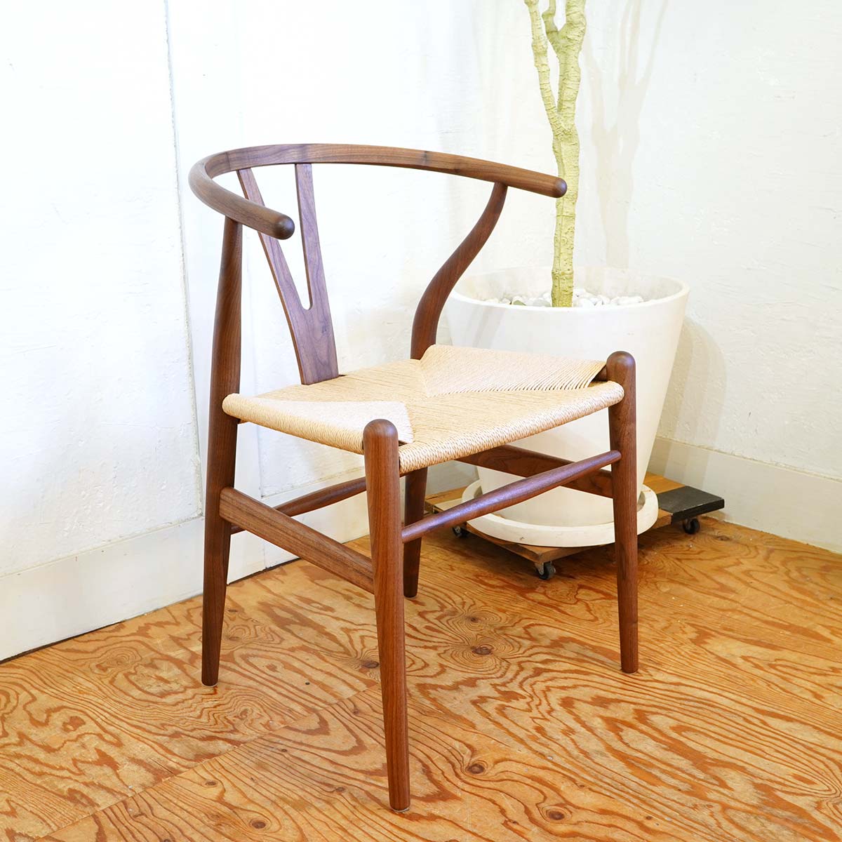 カール・ハンセン&サン / Carl Hansen & Søn Yチェア CH24 ハンス J. ウェグナー ウォールナット 【15】 中古 展示品