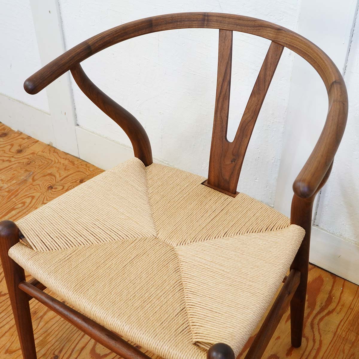 カール・ハンセン&サン / Carl Hansen & Søn Yチェア CH24 ハンス J. ウェグナー ウォールナット 【15】 中古 展示品